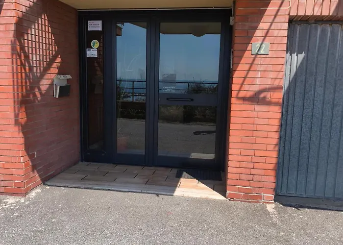 Trilocale Vista Mozzafiato Parcheggio - Casa Fanni * Varazze