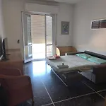 Trilocale Vista Mozzafiato Parcheggio - Casa Fanni Lägenhet Varazze