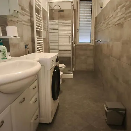 Trilocale Vista Mozzafiato Parcheggio - Casa Fanni